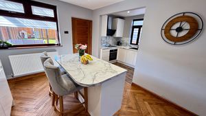 Photo 6- click for photo gallery